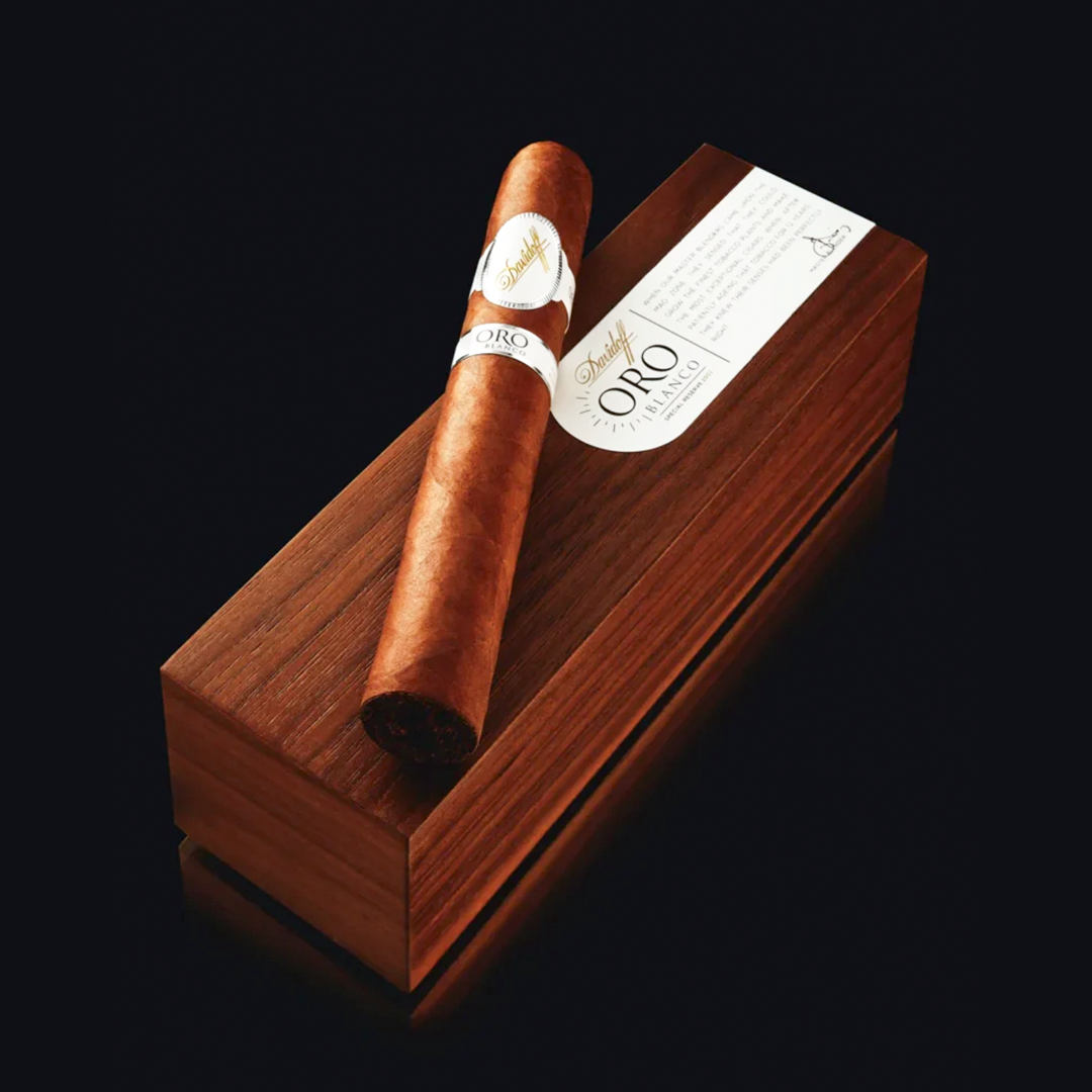 Charuto Davidoff Oro Blanco
